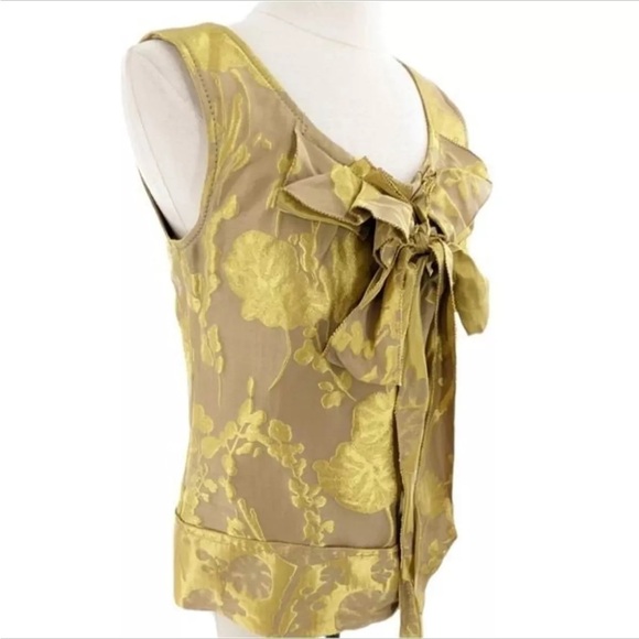 Vera Wang Lavender Label Metallic Gold Sleeveless Shell - size 8 - Picture 3 of 3